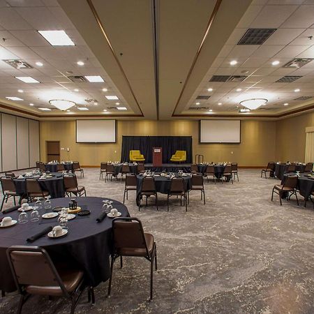 Hilton Garden Inn Rapid City Bagian luar foto