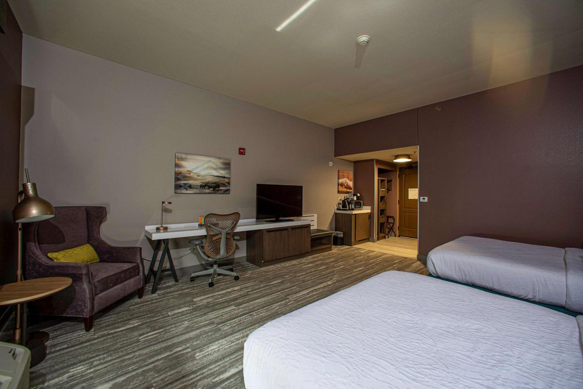 Hilton Garden Inn Rapid City Bagian luar foto