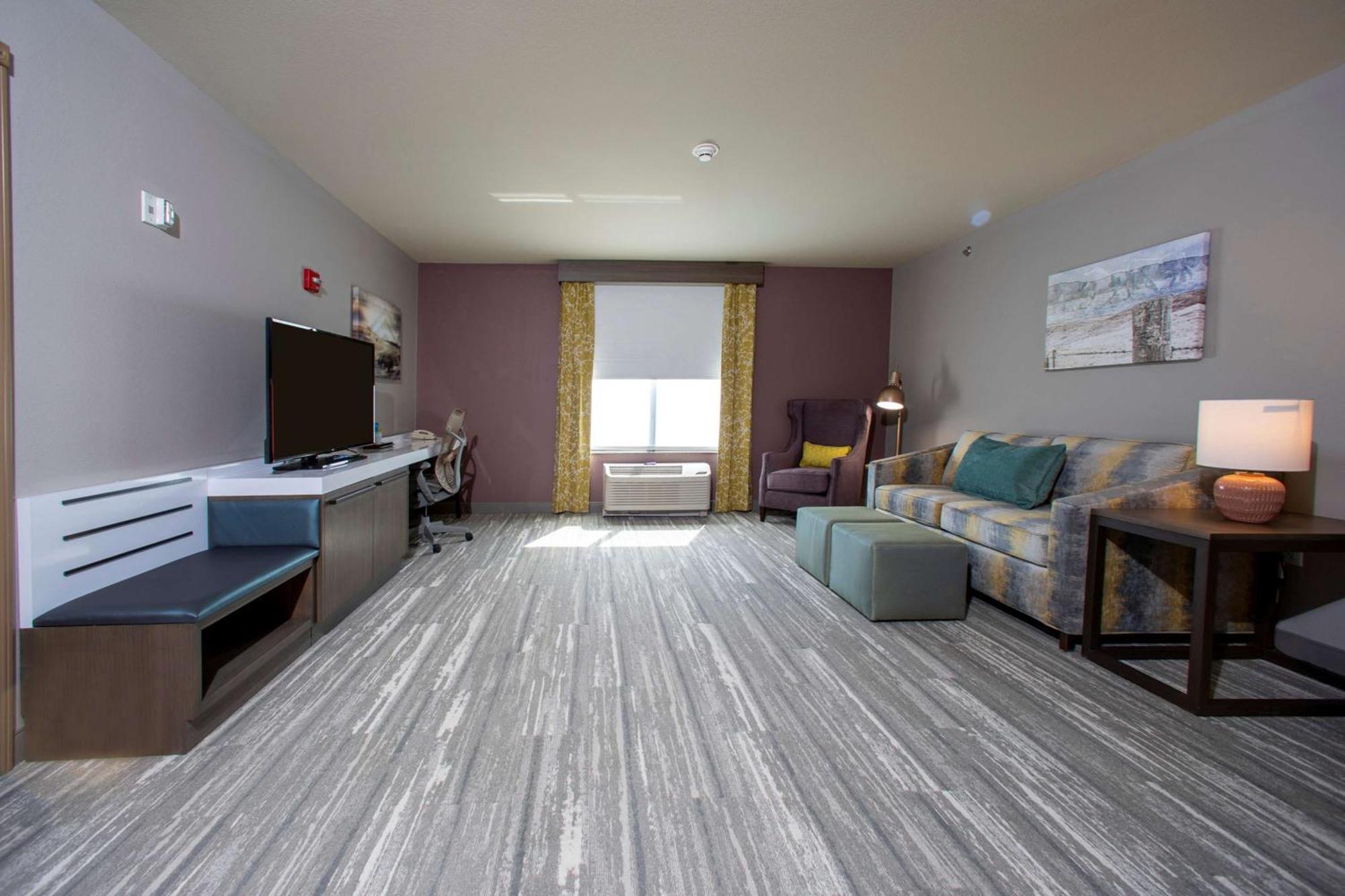 Hilton Garden Inn Rapid City Bagian luar foto