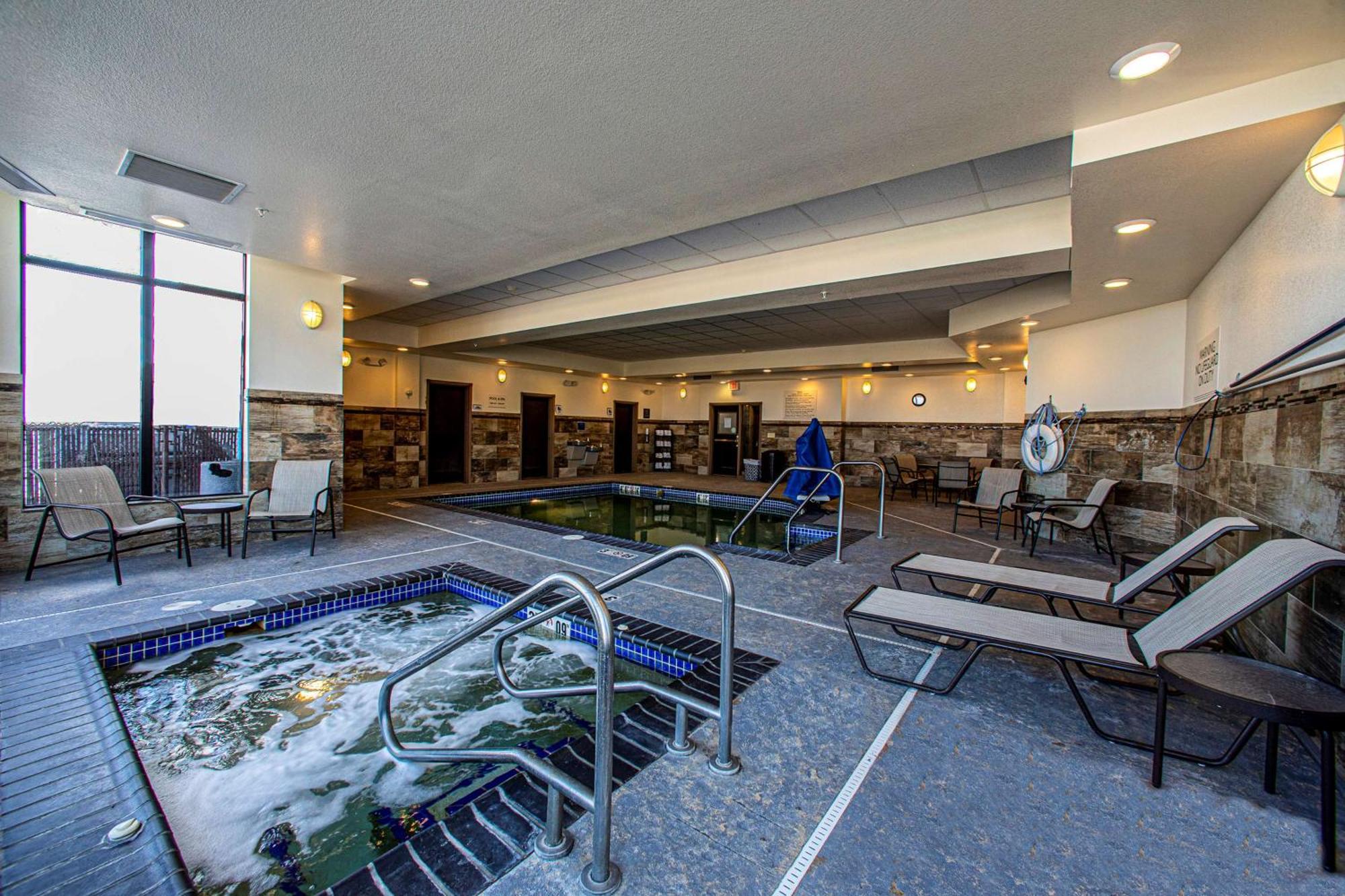 Hilton Garden Inn Rapid City Bagian luar foto