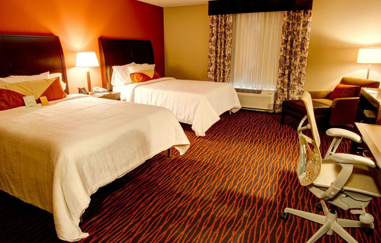 Hilton Garden Inn Rapid City Bagian luar foto